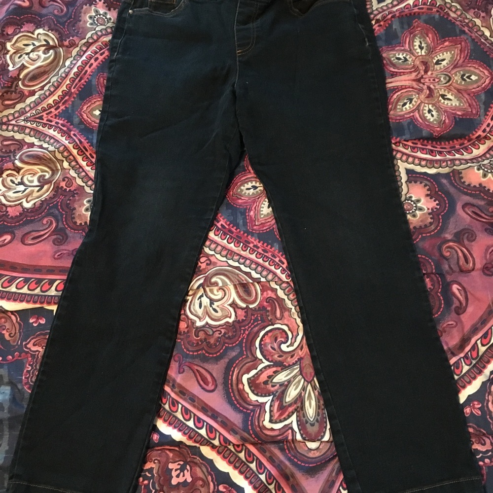 Jeans Vanderbilt “all around slimming effect”